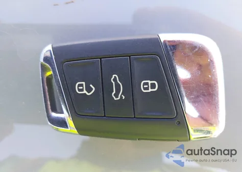 2023 Volkswagen Atlas Cross Sport 2.0T Se z USA, uszkodzony, nr VIN 1V2DC2CA8PC204903